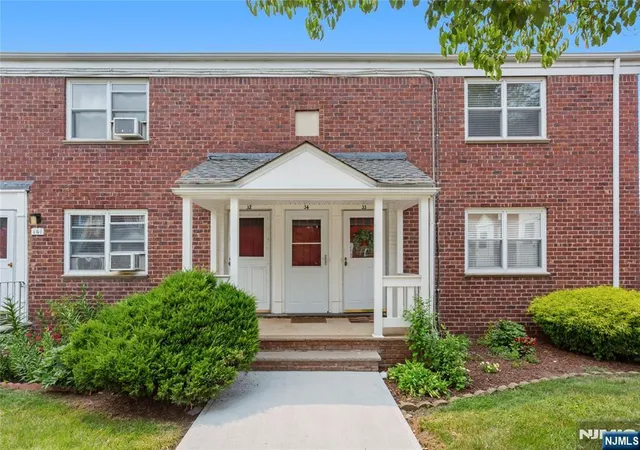 Photo 2 of Condo for sale at 484 Crestwood Ave #34, Hackensack, NJ 07601 | MLS# 26025874 | Listing updated on 2026-09-10