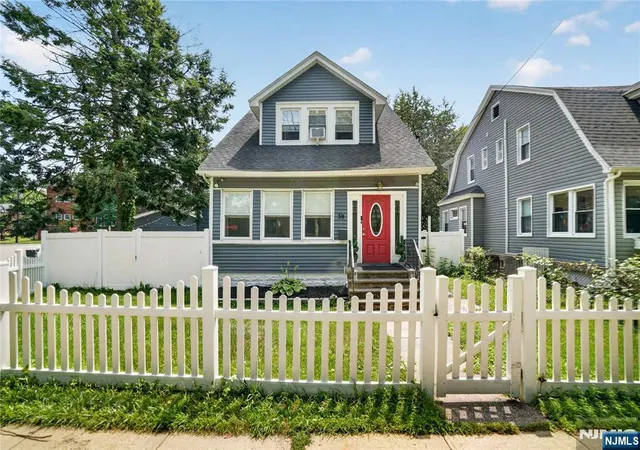 Photo 1 of Single family home for sale at 59 Glenwood Ave, Bloomfield, NJ 07003 | MLS# 26027204 | Listing updated on 2026-09-16