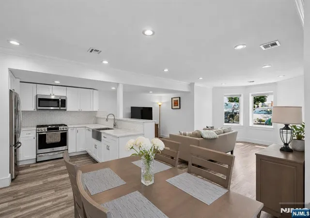 Photo 3 of Sale Pending at 901 Palisade Ave #1, Union City, NJ 07087 | MLS# 26027658 | Listing updated on 2026-09-24