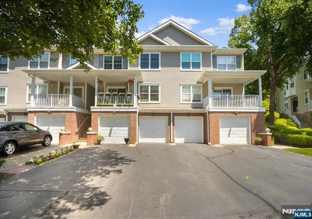 Photo 3 of Townhouse for sale at 70 Carter Rd, Wanaque, NJ 07420 | MLS# 26027751 | Listing updated on 2026-09-13