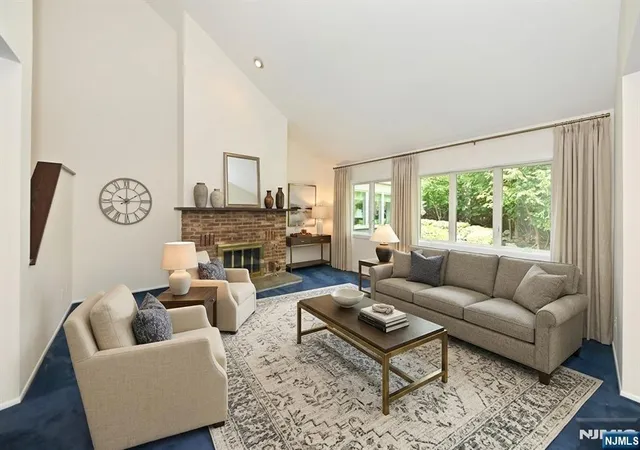 Photo 4 of Townhouse for sale at 5 Indian Fld Ct, Mahwah, NJ 07430 | MLS# 26028075 | Listing updated on 2026-09-18