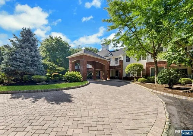 Photo 1 of Sale Pending at 100 Ridgewood Rd #215, Twp Of Washington, NJ 07676 | MLS# 26029147 | Listing updated on 2026-10-12
