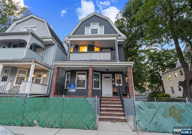 Photo 1 of Sale Pending at 285 Amherst St, East Orange, NJ 07018 | MLS# 26029410 | Listing updated on 2026-10-13