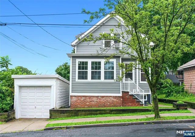 Photo 1 of Sale Pending at 41 N 14th St, Hawthorne, NJ 07506 | MLS# 26029550 | Listing updated on 2026-09-15