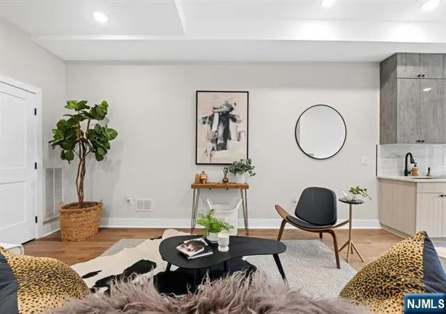 Photo 4 of Condo for sale at 545 Palisade Ave #2, Jersey City, NJ 07307 | MLS# 26029802 | Listing updated on 2026-09-18
