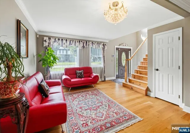 Photo 4 of Single family home for sale at 30 Beverly Rd, Glen Rock, NJ 07452 | MLS# 26029866 | Listing updated on 2026-09-13