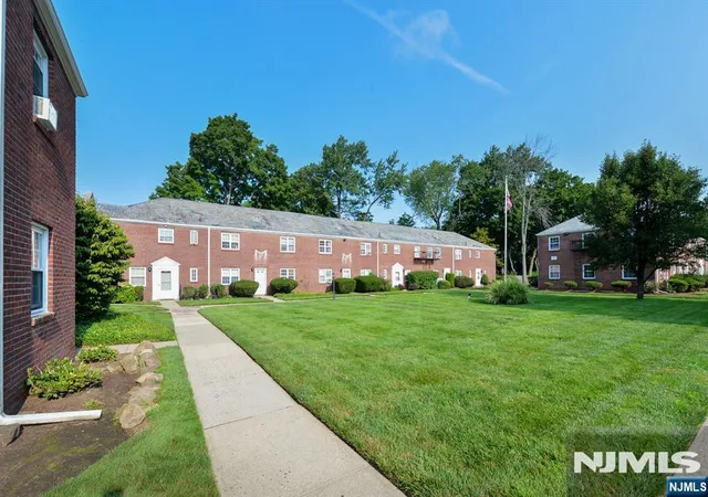 Photo 3 of Condo for sale at 63 Hudson Ave #C, Englewood, NJ 07631 | MLS# 26029883 | Listing updated on 2026-10-13