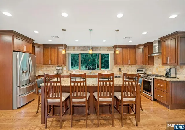 Photo 3 of Sale Pending at 25 Bryers Ln, Upper Saddle River, NJ 07458 | MLS# 26030090 | Listing updated on 2026-09-18