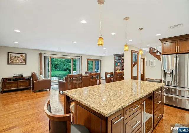 Photo 4 of Sale Pending at 25 Bryers Ln, Upper Saddle River, NJ 07458 | MLS# 26030090 | Listing updated on 2026-09-18