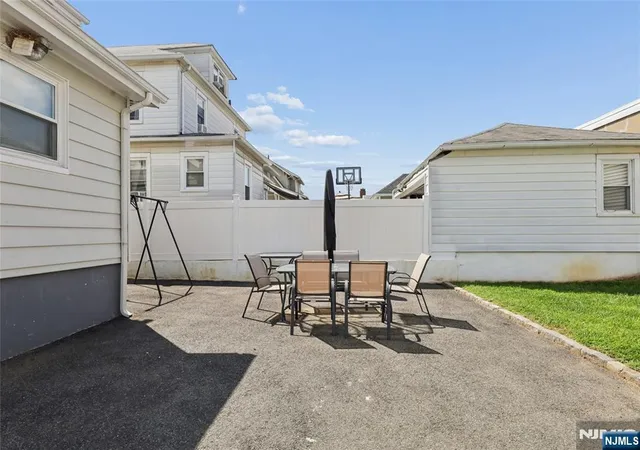 Photo 4 of Single family home for sale at 32 Barrington Ave, Clifton, NJ 07011 | MLS# 26030108 | Listing updated on 2026-09-19