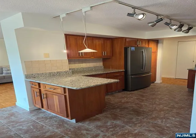Listing Photo 4 - Condo for sale in building located at 316 Prospect, Hackensack, NJ 07601 - Unit #3J