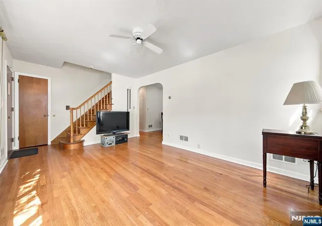 Photo 3 of Single family home for sale at 53 Payne Ave, Midland Park, NJ 07432 | MLS# 26030263 | Listing updated on 2026-09-18