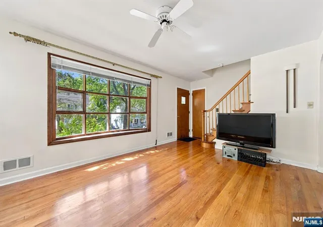 Photo 4 of Single family home for sale at 53 Payne Ave, Midland Park, NJ 07432 | MLS# 26030263 | Listing updated on 2026-09-18