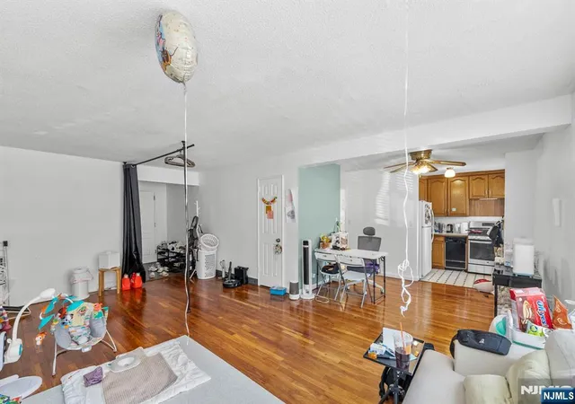 Photo 3 of Condo for sale at 1575 Center Ave #1F, Fort Lee, NJ 07024 | MLS# 26030387 | Listing updated on 2026-09-08