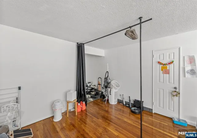 Photo 3 of Condo for sale at 1575 Center Ave #1F, Fort Lee, NJ 07024 | MLS# 26030387 | Listing updated on 2026-09-08