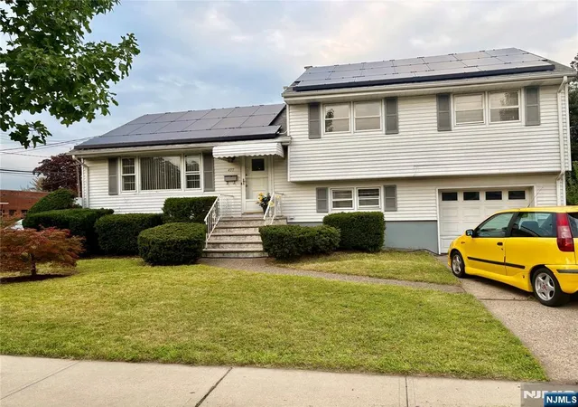 Photo 2 of Sale Pending at 477 Chestnut Ave, South Hackensack, NJ 07606 | MLS# 26030444 | Listing updated on 2026-10-13
