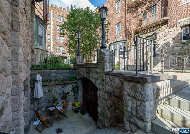 Photo 4 of Sale Pending at 275 Engle St #B1-A, Englewood, NJ 07631 | MLS# 26030475 | Listing updated on 2026-09-17