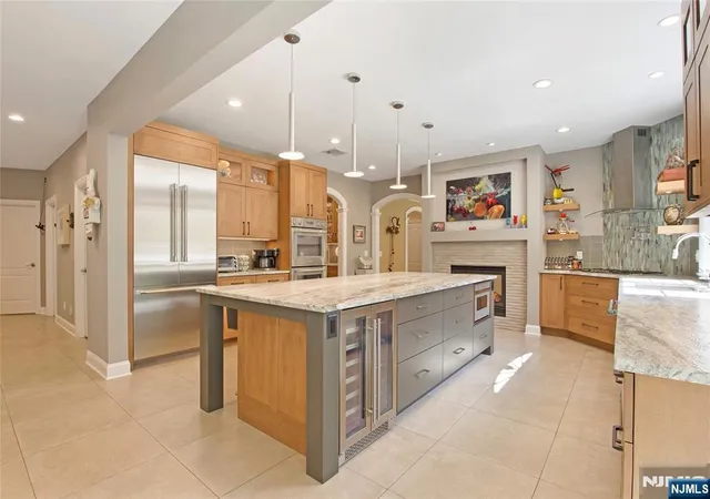 Photo 3 of Sale Pending at 102 Seminary Dr, Mahwah, NJ 07430 | MLS# 26030488 | Listing updated on 2026-09-15