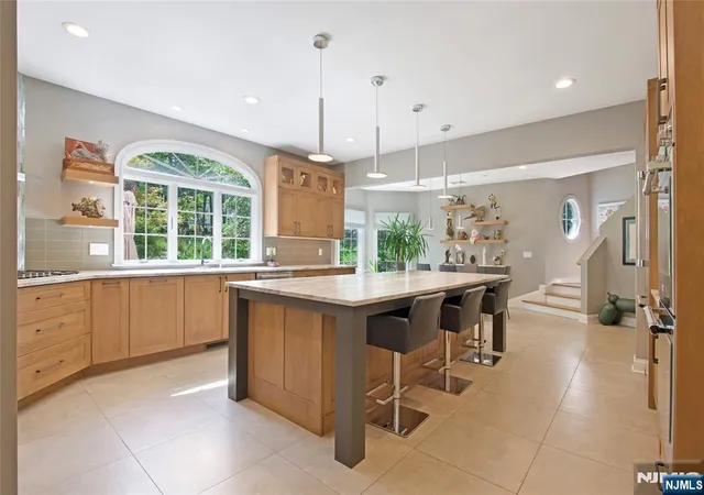 Photo 4 of Sale Pending at 102 Seminary Dr, Mahwah, NJ 07430 | MLS# 26030488 | Listing updated on 2026-09-15