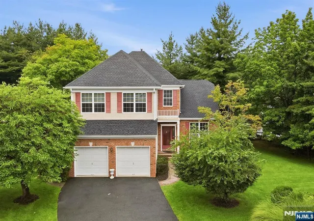 Photo 1 of Sale Pending at 13 Oakwood Ct, Cedar Grove, NJ 07009 | MLS# 26030531 | Listing updated on 2026-09-13