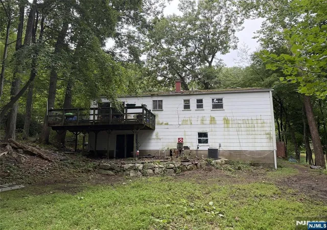 Photo 2 of Single family home for sale at 13 Alpine Dr, Kinnelon Borough, NJ 07405 | MLS# 26030549 | Listing updated on 2026-10-07