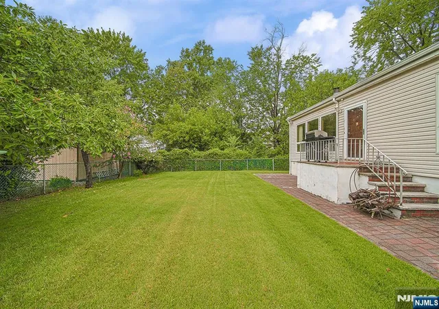 Photo 3 of Single family home for sale at 728 Lancaster Rd, Ridgefield, NJ 07657 | MLS# 26030763 | Listing updated on 2026-09-13