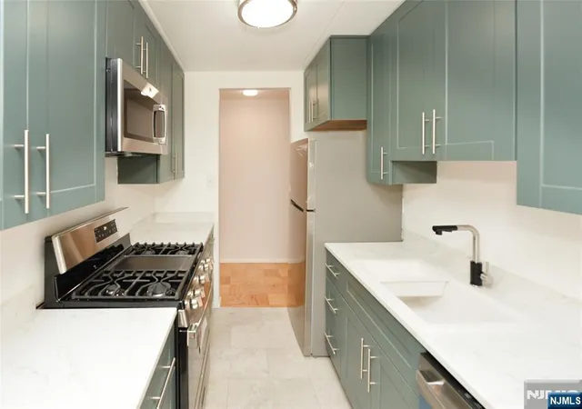 Listing Photo 1 - Condo for sale in building located at 25 Jefferson St, Hackensack City, NJ 07601 - Unit #3D