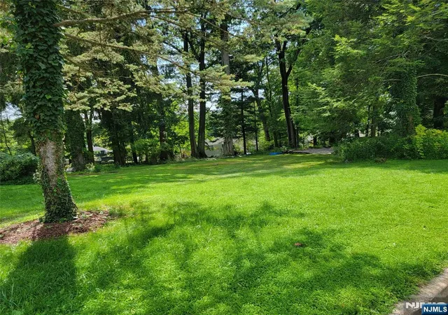 Photo 4 of Single family home for sale at 219 Werimus Rd, Woodcliff Lake, NJ 07677 | MLS# 26030795 | Listing updated on 2026-10-13