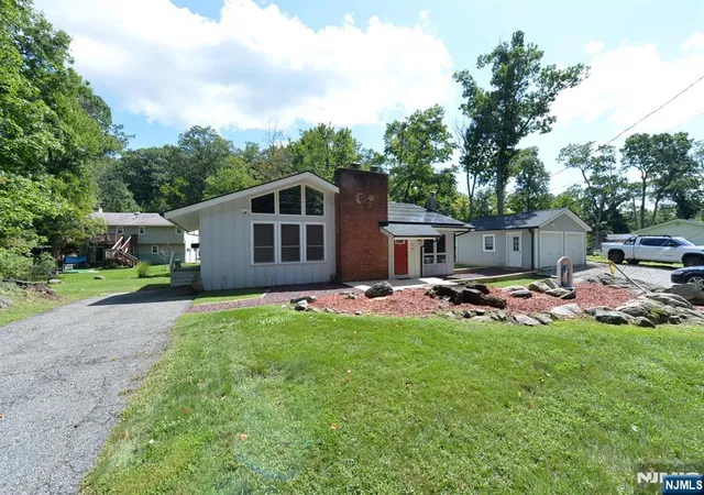 Photo 3 of Land for sale at 5 Woodlawn Dr, Andover Twsp, NJ 07821 | MLS# 26030810 | Listing updated on 2026-10-07