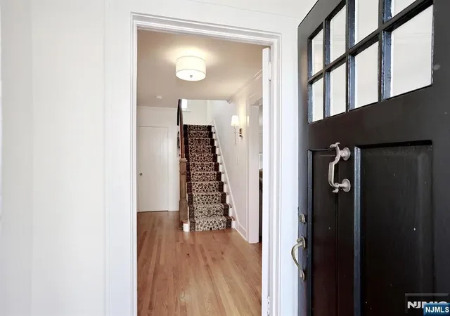 Photo 3 of Single family home for sale at 530 Rock Rd, Glen Rock, NJ 07452 | MLS# 26030887 | Listing updated on 2026-09-16