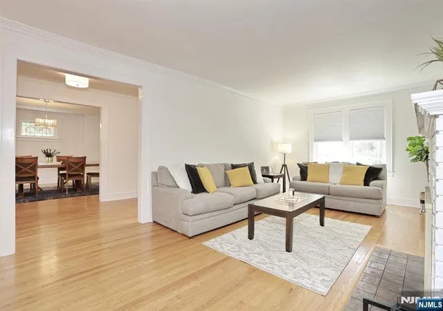 Photo 4 of Single family home for sale at 530 Rock Rd, Glen Rock, NJ 07452 | MLS# 26030887 | Listing updated on 2026-09-16