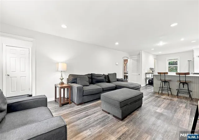 Photo 4 of Single family home for sale at 680 Northumberland Rd, Teaneck, NJ 07666 | MLS# 26031119 | Listing updated on 2026-09-17
