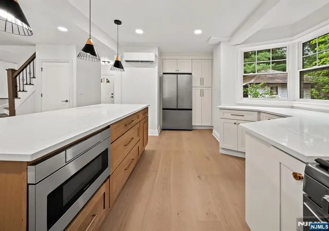 Photo 3 of Single family home for sale at 72 Fremont Ave, Park Ridge, NJ 07656 | MLS# 26031197 | Listing updated on 2026-09-18