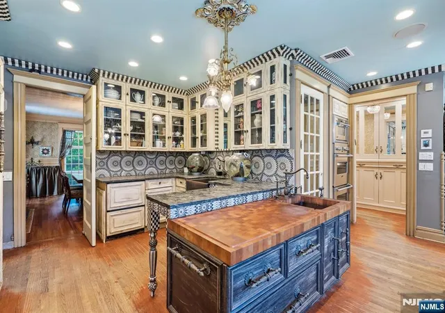 Photo 3 of Single family home for sale at 197 Cedar St, Englewood, NJ 07631 | MLS# 26031232 | Listing updated on 2026-09-06