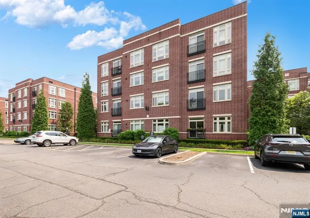 Photo 2 of Condo for sale at 3308 Riverview Ave #308, Englewood, NJ 07631 | MLS# 26031263 | Listing updated on 2026-09-25