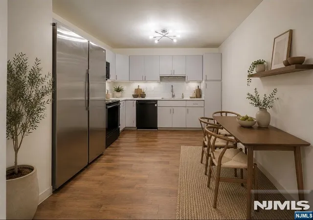 Photo 2 of Condo for sale at 240 Village Cir Dr #1131, Fort Lee, NJ 07024 | MLS# 26031354 | Listing updated on 2026-10-14