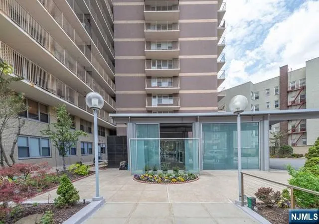 Condo for sale at 6040 Boulevard E #6F, West New York, NJ 07093 | MLS# 26031453