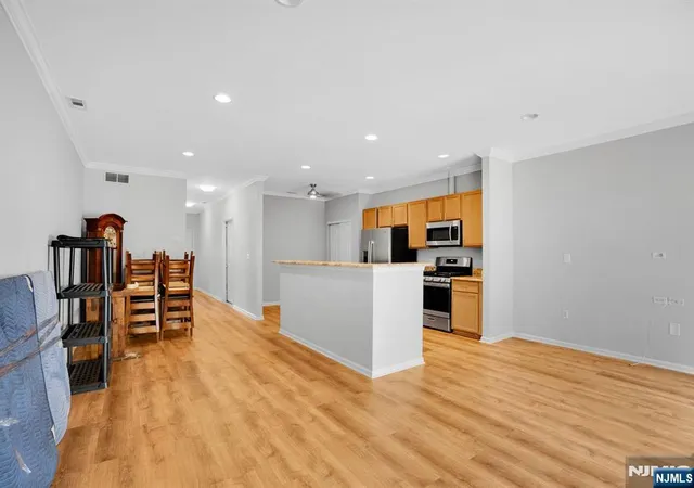 Photo 3 of Townhouse for sale at 8 Allister Ct, Lincoln Park Borough, NJ 07035 | MLS# 26031562 | Listing updated on 2026-09-13