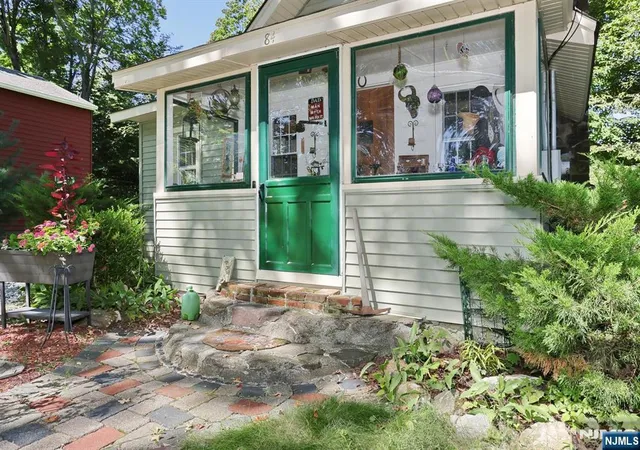 Photo 3 of Sale Pending at 84 Race Trak Dr, West Milford, NJ 07421 | MLS# 26031829 | Listing updated on 2026-09-11