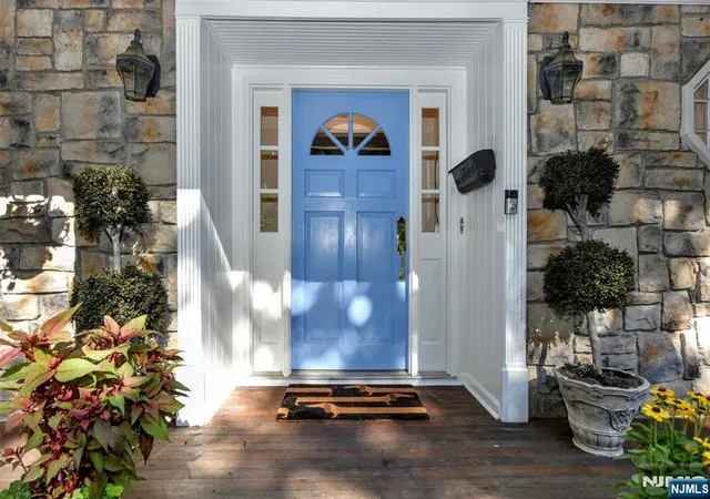 Photo 4 of Single family home for sale at 379 Martom Rd, Wyckoff, NJ 07481 | MLS# 26032012 | Listing updated on 2026-09-13
