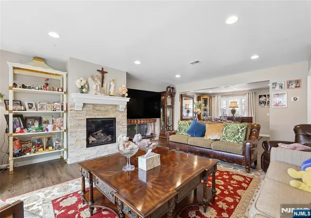 Photo 3 of Single family home for sale at 238 Monroe Ave, Paramus, NJ 07652 | MLS# 26032023 | Listing updated on 2026-09-18