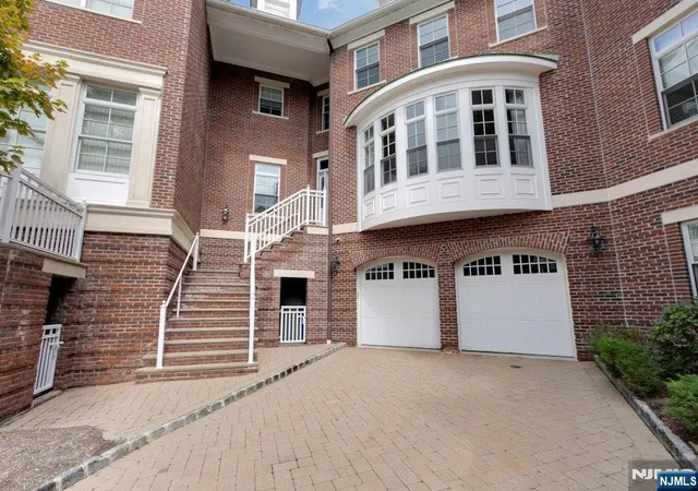 Photo 1 of Townhouse for sale at 704 Heights Ln, Tenafly, NJ 07670 | MLS# 26032232 | Listing updated on 2026-09-09