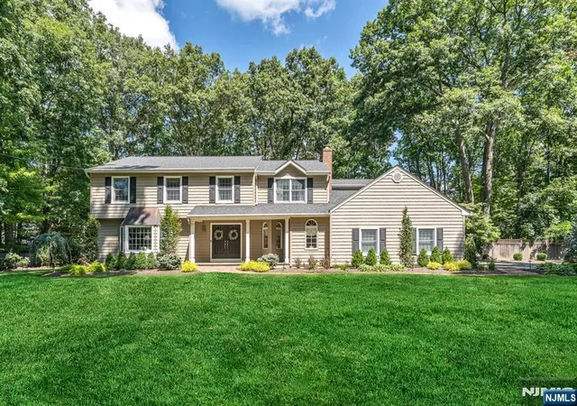 Photo 1 of Sale Pending at 65 W Walnut St, Mahwah, NJ 07430 | MLS# 26032499 | Listing updated on 2026-09-10