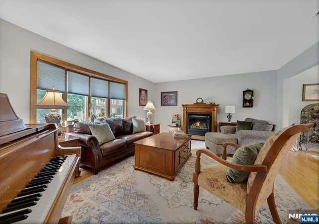 Photo 4 of Single family home for sale at 230 Kociemba Dr, River Vale, NJ 07675 | MLS# 26032547 | Listing updated on 2026-09-17