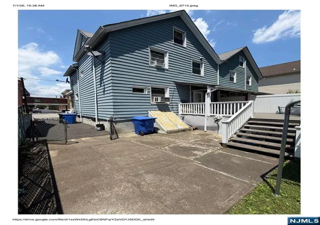 Photo 4 of Single family home for sale at 67 Chestnut St, Rutherford, NJ 07070 | MLS# 26032595 | Listing updated on 2026-09-19