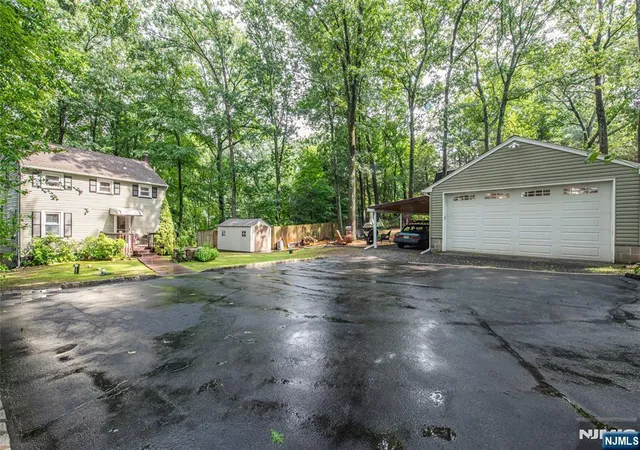 Photo 3 of Single family home for sale at 17 Highland Rd, Bloomingdale, NJ 07403 | MLS# 26032598 | Listing updated on 2026-09-13