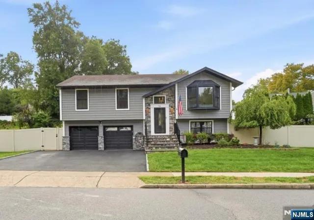 Photo 1 of Sale Pending at 56 Kaufman Dr, Westwood, NJ 07675 | MLS# 26032652 | Listing updated on 2026-09-11