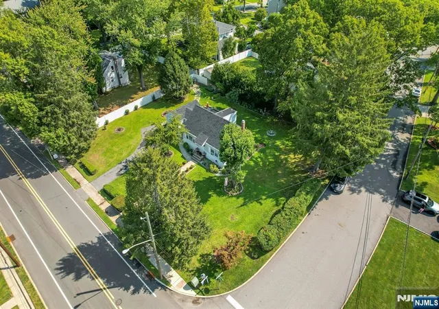 Single family home for sale at 10 Knickerbocker Rd, Demarest, NJ 07627 | MLS# 26032740