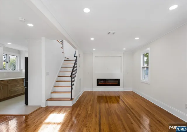 Photo 3 of Single family home for sale at 420 Innes Rd, Wood Ridge, NJ 07075 | MLS# 26032806 | Listing updated on 2026-10-28