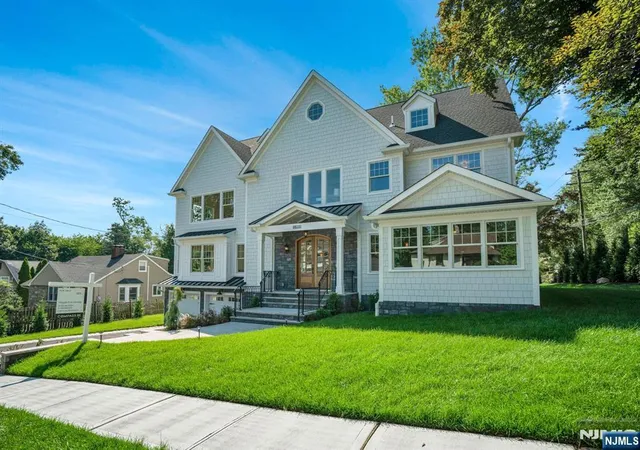 Photo 1 of Single family home for sale at 110 Blauvelt Ave, Ho Ho Kus, NJ 07423 | MLS# 26032850 | Listing updated on 2026-09-15